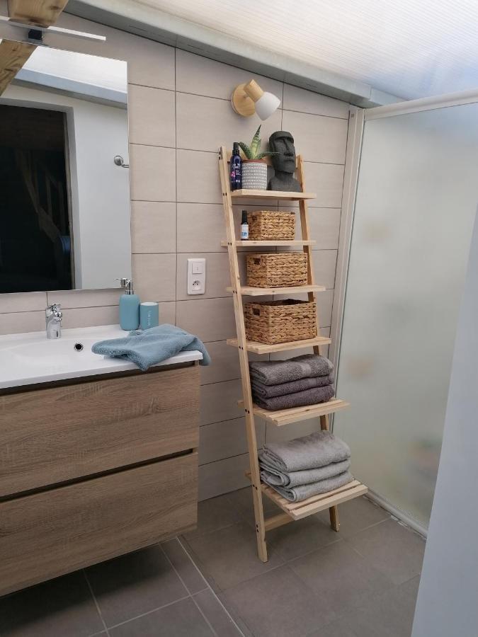 Chambre Familiale "Le Pecher" Saillans  Номер фото